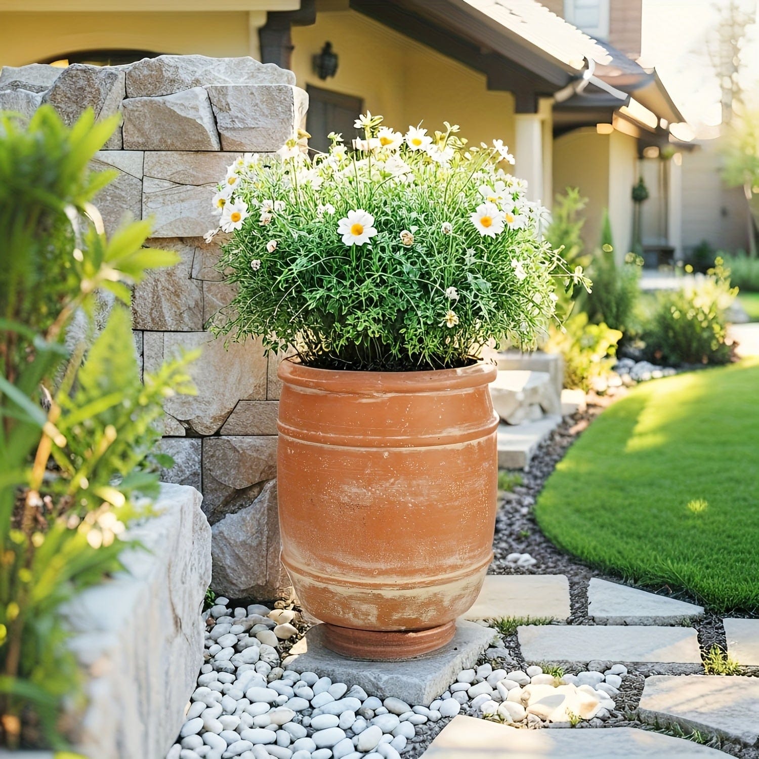 Cache pot ancien terre cuite