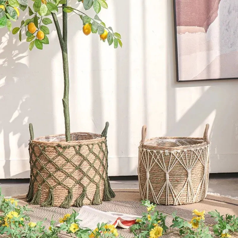 Cache pot en osier tresse