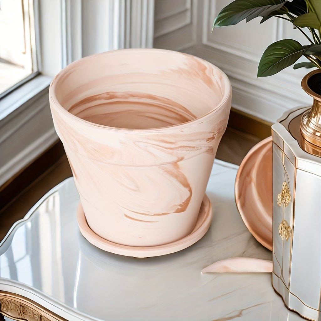 Cache pot en terre cuite peinte