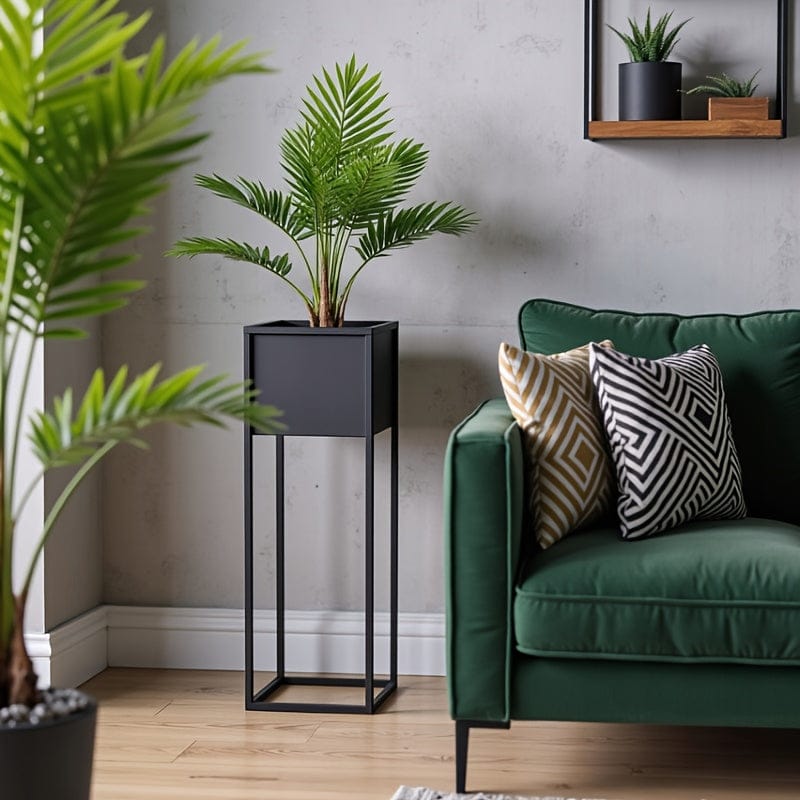 Cache pot haut sur pied