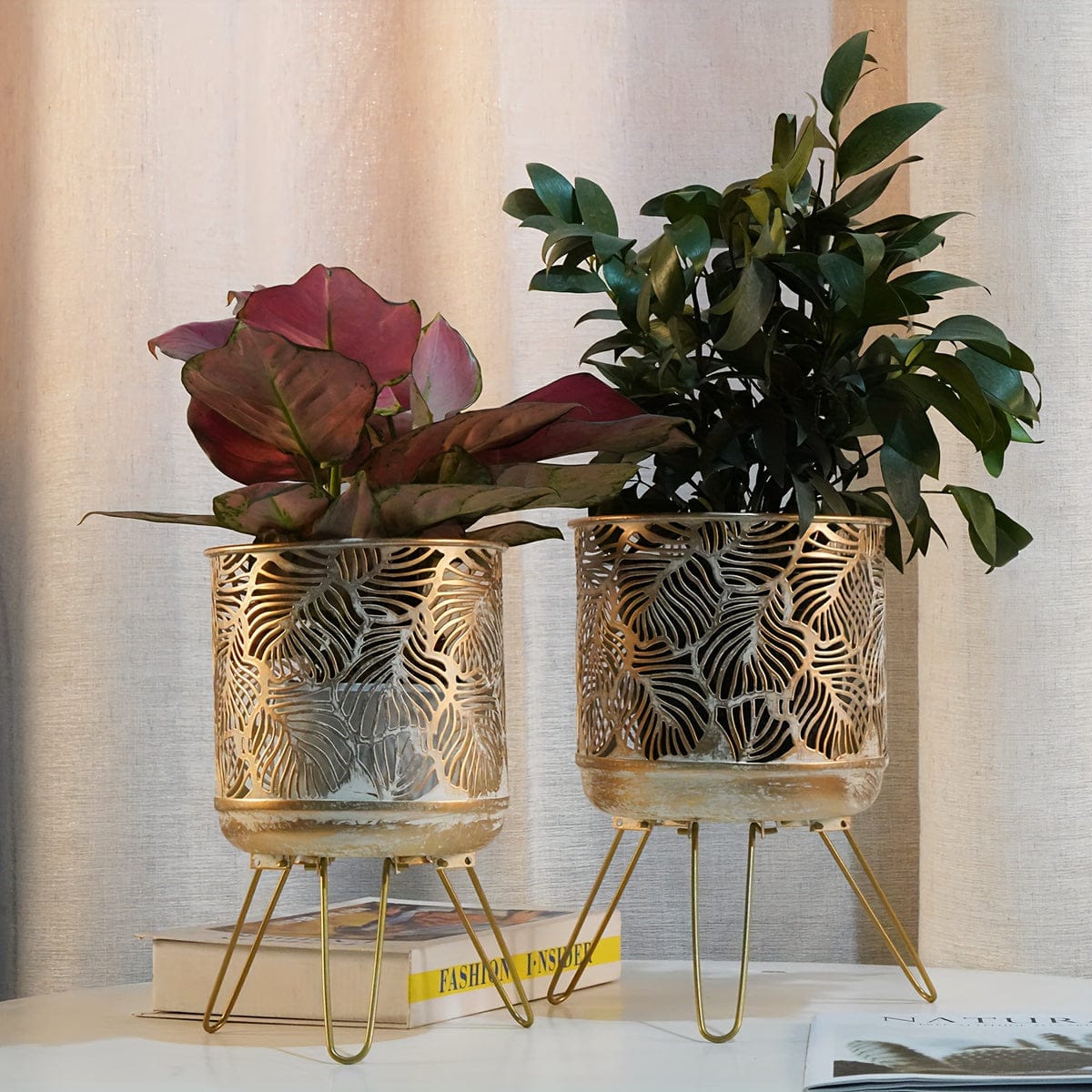 cache-pot metal sur pied Les 2 / 2