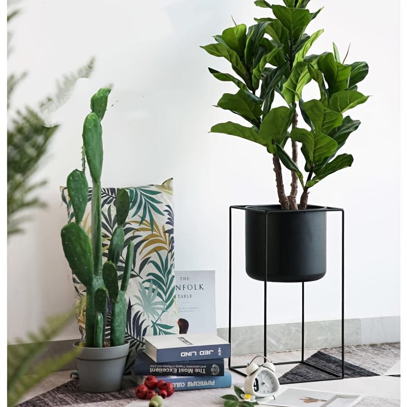 cache-pot sur pied noir