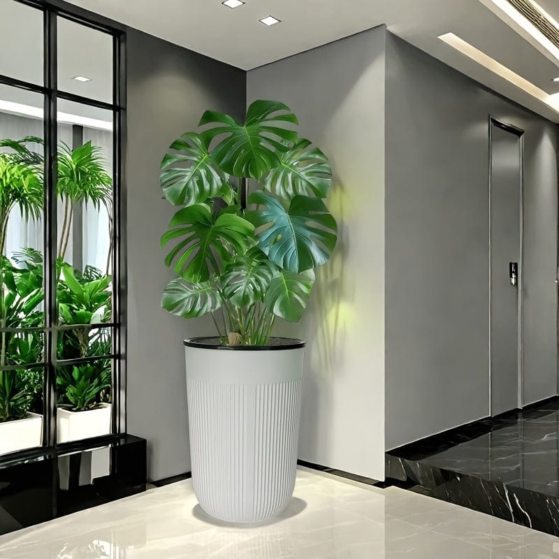 Grand pot en plastique pour plantes extérieur