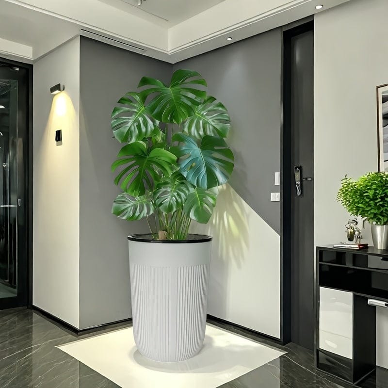 Grand pot en plastique pour plantes extérieur