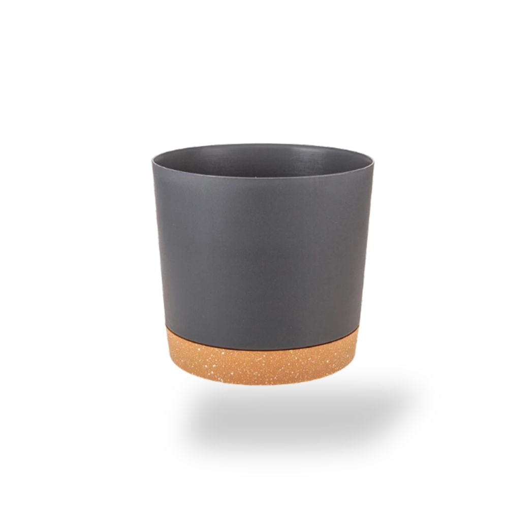 Petit pot en plastique pour plante