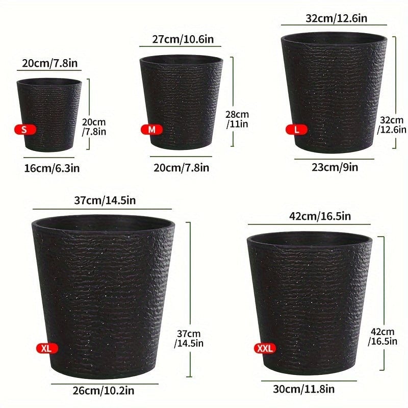 pot pour plante en plastique noir